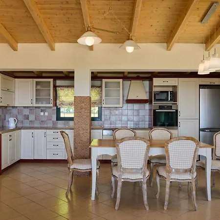 Hotel Kastro Maistro