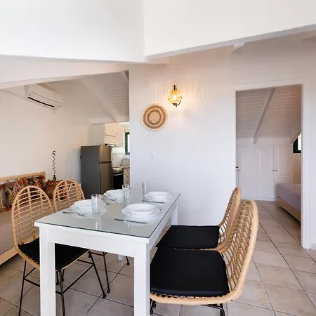 Hotel Kastro Maistro 2*