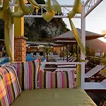 Otel Kastro Maistro 2*